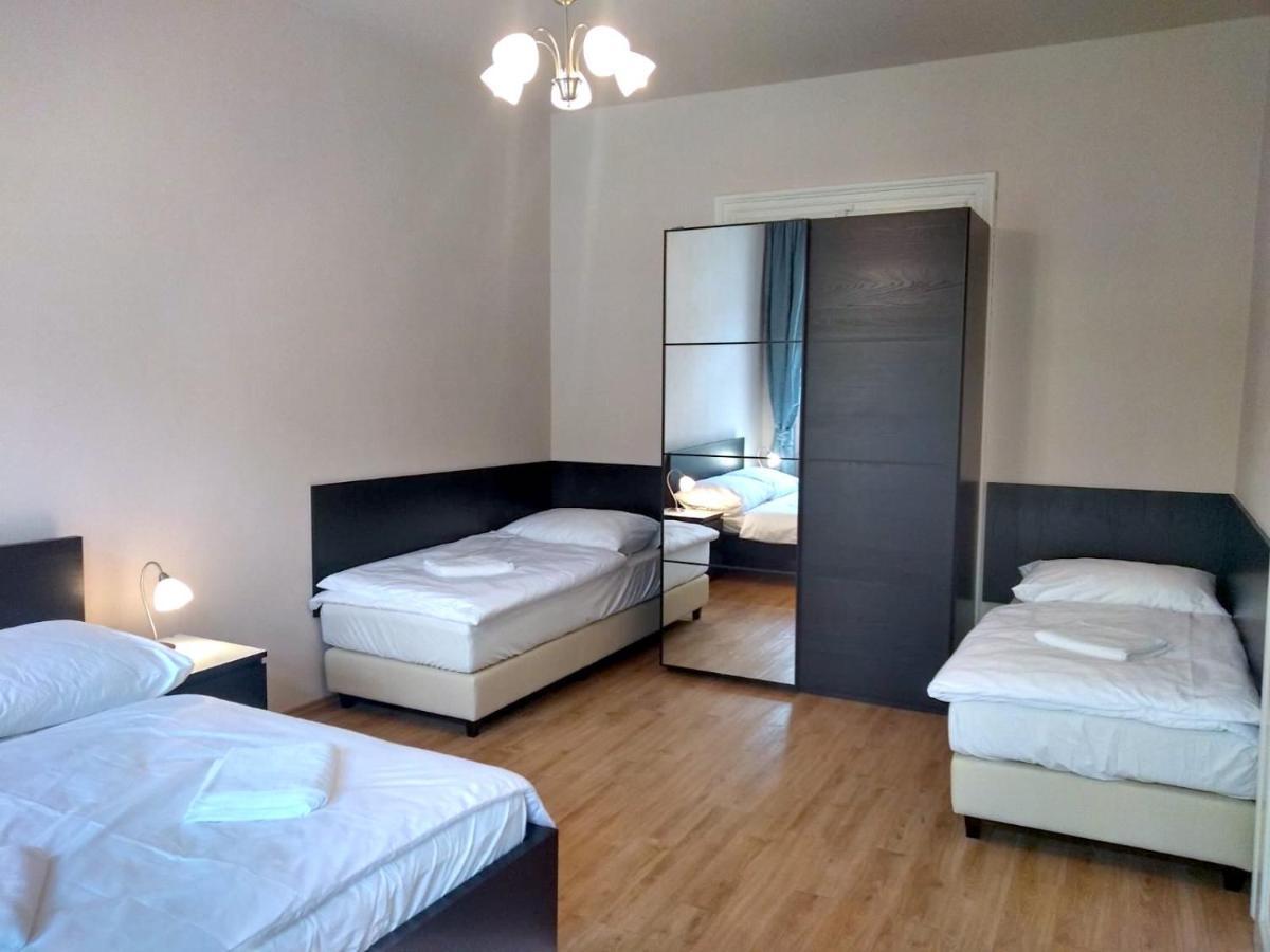 Valentine'S National Museum Apartments 布拉格 外观 照片